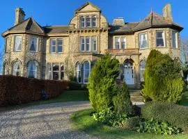 Bellfield Country Suites
