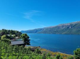 Leilighet v Hardangerfjorden，位于Hesthamar的酒店