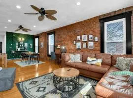 Urban Loft 2-story 1BR Near DT on Historic Street