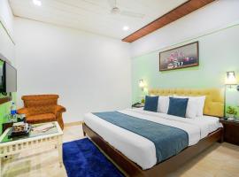 Hotel Seven，位于钱德加尔Sukhna Lake附近的酒店
