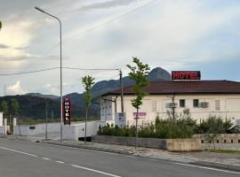 Dodani Resort Bar Restaurant，位于Vau i Dejës的酒店