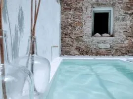 CAN TANDO Restored catalan old barn to enjoy peaceful rural simplicity