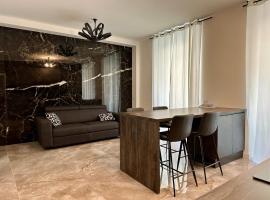 Magic Place Bergamo! Classy Apartment in the heart of the city，位于贝加莫的酒店