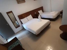 Grand Paradise Hotel Main Town Savusavu，位于萨武萨武的酒店