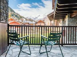 [Aosta - La Thuile] - Condominio Rolland，位于拉特乌伊莱的酒店