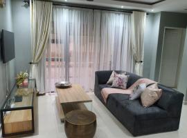 Posh 3 bedroomed guesthouse in Hillside with pool - 2039，位于布拉瓦约的酒店