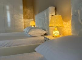 SaEl Apartments，位于斯库台的酒店