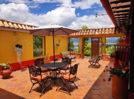 Casa Finca El Mirador frente a la laguna de Fúquene，位于Fúquene的酒店