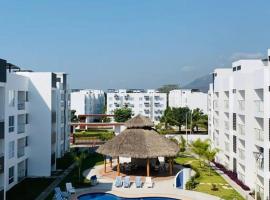 Bonito departamento en planta baja en Manzanillo con Alberca，位于曼萨尼约的宠物友好酒店