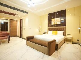 Lime Tree Hotel and Banquet Greater Noida，位于大诺伊达的酒店