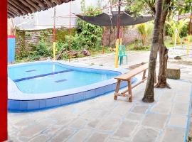 Urbanview Hotel Istana Bangun Jagad Indramayu by RedDoorz，位于Indramayu的酒店