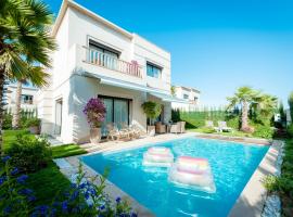 Villa Palmeraie Golf Agadir，位于阿加迪尔的别墅