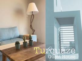 Turquaze Guesthouse，位于马斯喀特的乡村别墅