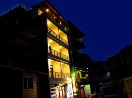 Lava Hotel Aashiyana，位于Lava的酒店