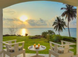 Diamonds Leisure Beach & Golf Resort，位于迪亚尼海滩的酒店