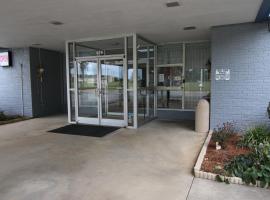 121 Motel Battleboro，位于Battleboro的酒店