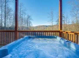 Apple Bear Lodge, 4 Bedrooms, Sleeps 18, Jacuzzis, Pool Table, Hot Tub