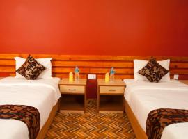 Sauraha Holiday Home Riverside by managed Hotel Surya Adventure，位于奇旺Bharatpur Airport - BHR附近的酒店