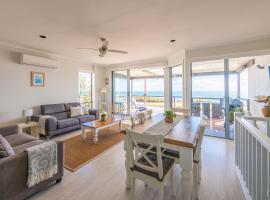 Port Willunga Ocean Views Beachhouse，位于Port Willunga的酒店