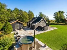 Holiday Home Skaubjergvej
