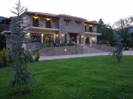 Koniskos Hotel，位于卡尔派尼西翁的酒店