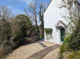 Romantic Secluded Hideaway Cottage in Cornwall，位于特鲁罗的住所