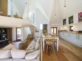 Hollybank Barn