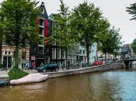 Amsterdam Downtown Hotel Canal View