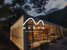 Monte Refugio Urbano，位于圣萨尔瓦多德朱的酒店