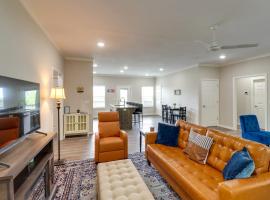Quaint Harrison Home 2 Mi to Downtown!