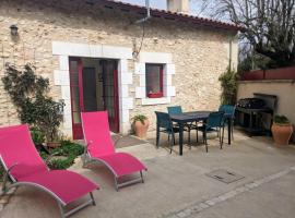 Le gîte astérien，位于Saint-Astier的酒店