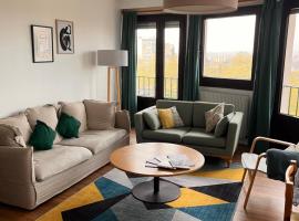 Appartement lumineux centre ville，位于沙托鲁的酒店