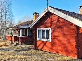 6 person holiday home in RÄTTVIK-By Traum