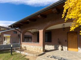 Villa Anna，位于蒙卡列里的酒店