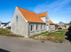 3 Bedroom Awesome Home In Samsø，位于Nordby的酒店