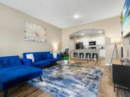 Luxury 3 Bedroom/2 Bathroom Condo in Melbourne FL with Pool, Gym and Laundry，位于墨尔本的酒店