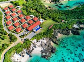繁花 钴蓝海湾珊瑚度假村，位于宫古岛的木屋