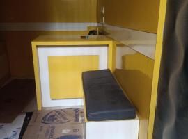 Hotel Tipsy，位于Balasore的酒店