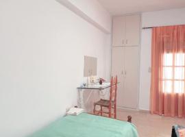 Villa Maria (3)，位于帕莱欧卡斯提撒的带停车场的酒店