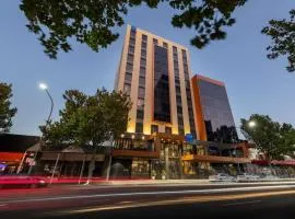 TRYP by Wyndham Pulteney Street Adelaide