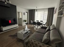 Citta luxury apartment 75，位于布加勒斯特梅加购物中心附近的酒店