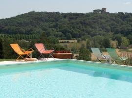 Boccioleto Resort，位于蒙塔约内的带泳池的酒店