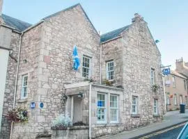 Meadhon Guest House