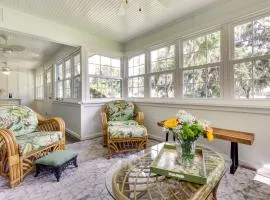 Walk to Lakes! Tropical Escape in Mount Dora