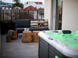 Ambient Living Lofts，位于普雷韦扎的酒店
