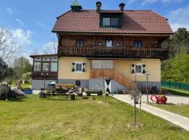 Uriges Bauernhaus mit Blick auf Graz