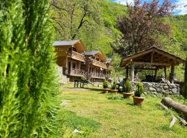 Cottages in mountains，位于K'veda Bzubzu的度假屋