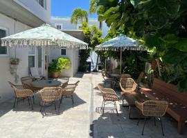Tiana Beach Inn，位于好莱坞海滩Anne Kolb Nature Center附近的酒店