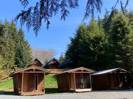 The Hiker Huts，位于伦弗鲁港的宾馆