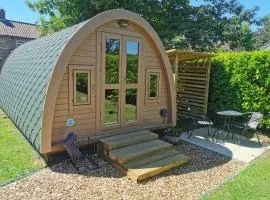 The Chestnuts Pod with private garden.